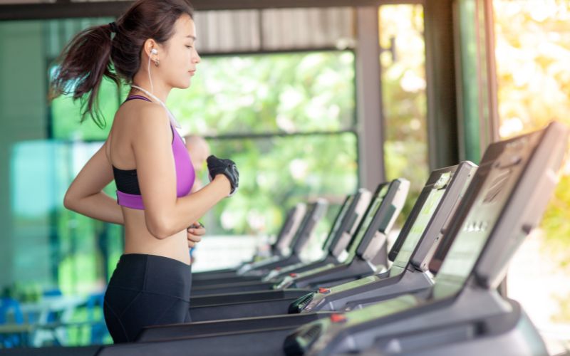 rình độ tập gym hiện tại của bạn cũng quyết định đến việc thuê PT