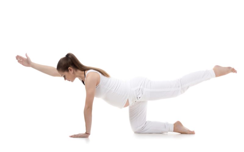 Yoga cho bà bầu 3 tháng đầu: Khởi đầu nhẹ nhàng